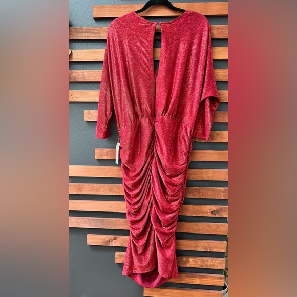 Eva Mendes Red Metallic Ruched Crossover V-Neck Midi Dress Size XL - Picture 9 of 16